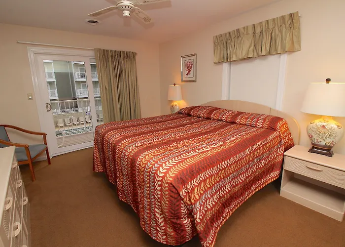 Lucayan By Kees Vacations Hotel